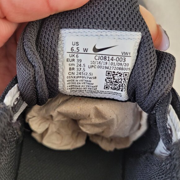 Nike Me's Varsity Compete TR 3 4E Light Smoke Grey/Black Training Shoes Size 6.5 - Picture 9 of 14